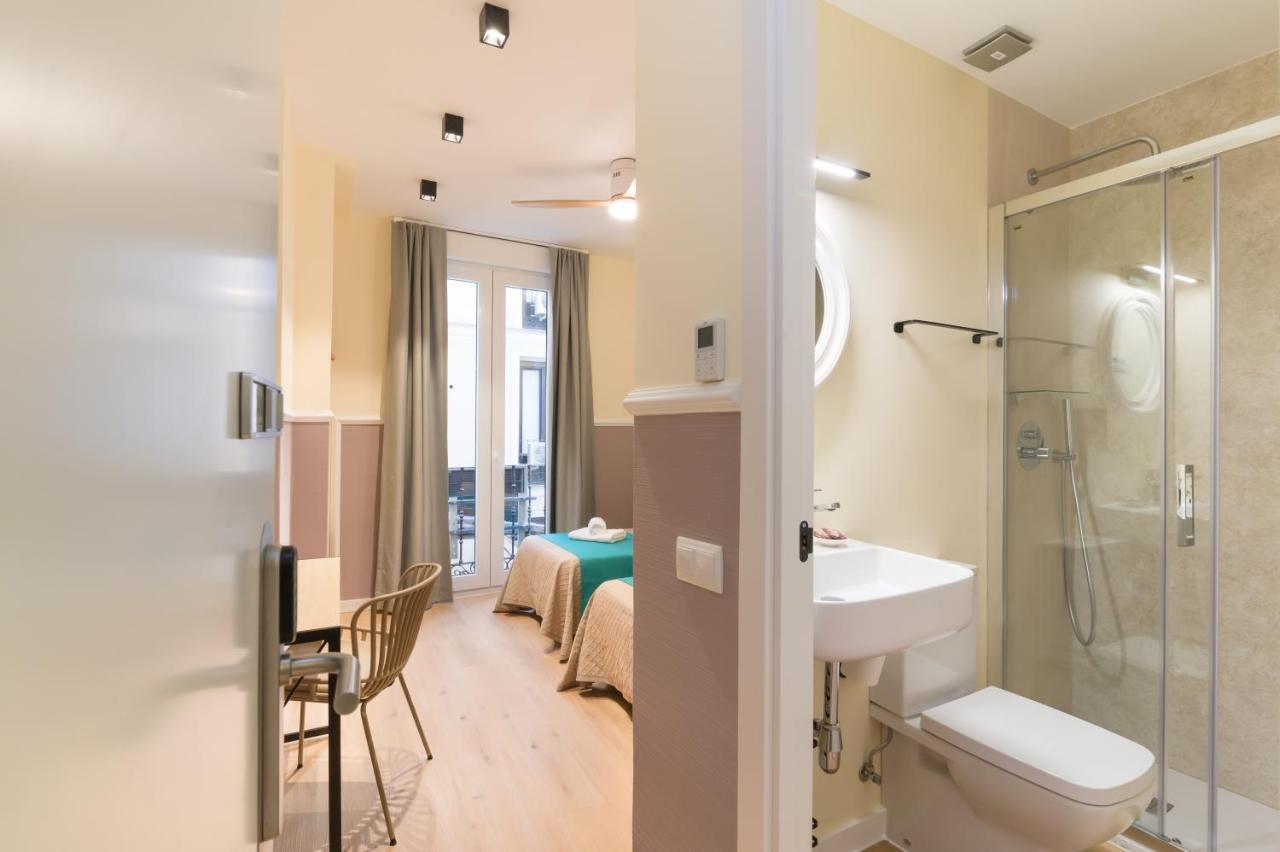 Hostal Evoke Madrid Exterior foto